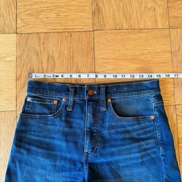 Madewell Size 27 High Rise Denim Shorts Raw Edge Roll Cuff Blue Jean Zip Button - Picture 6 of 9